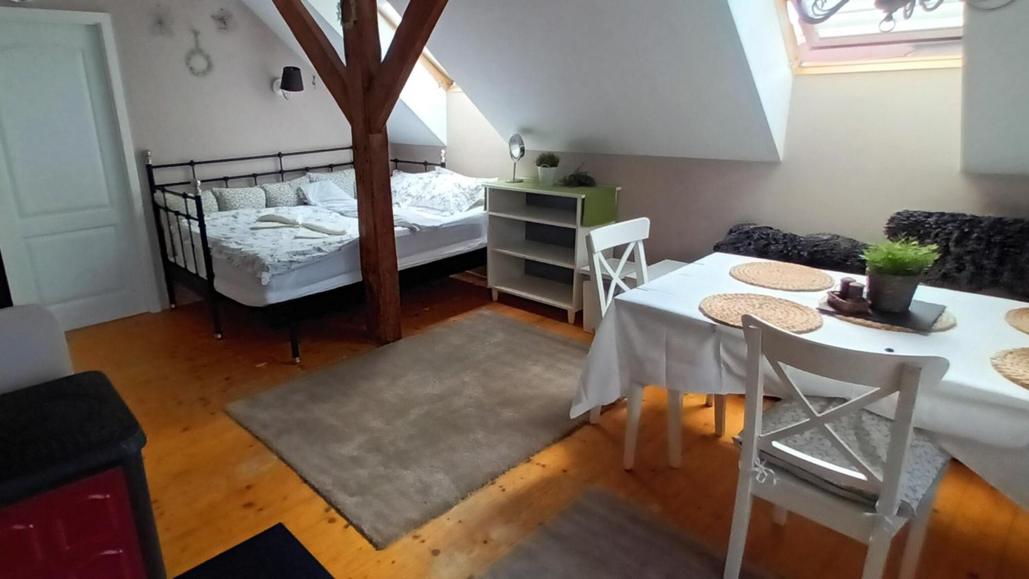 Apartmany Pod Putimskou Branou Písek Buitenkant foto